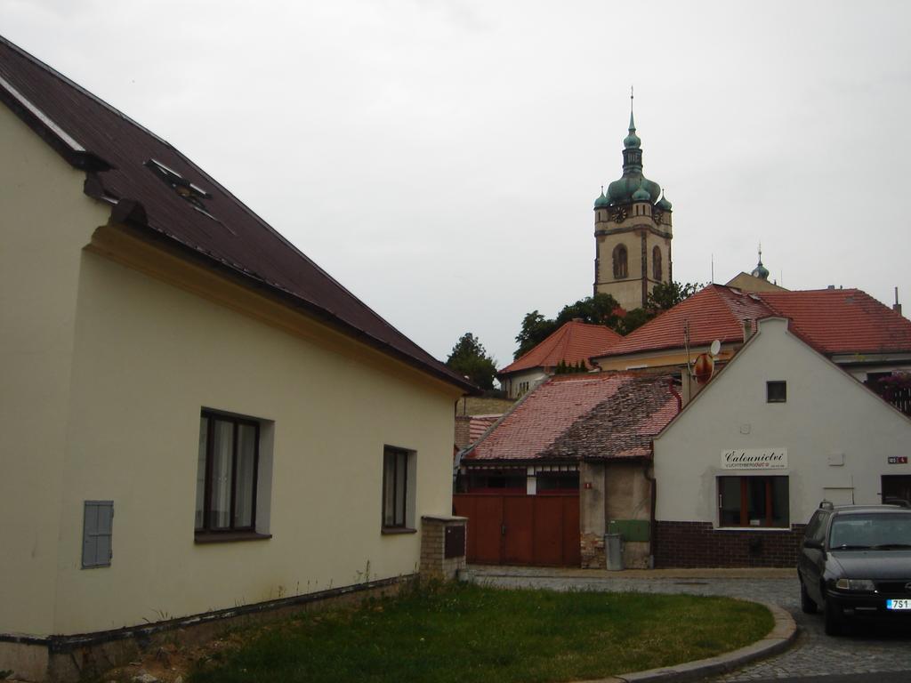 Ferienwohnung Dum V Podzamci Mělník Exterior foto